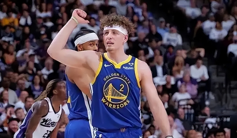 两人可以在, 潜在大名单, 中均以小个 两人可以在, 潜在大名单, 中均以小个