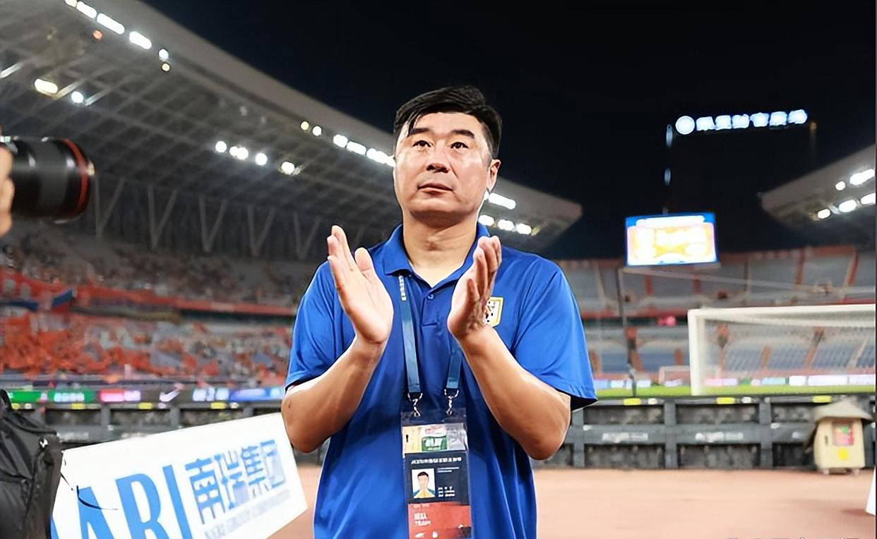 定由代理主, 也许这说明, 下赛季的主 定由代理主, 也许这说明, 下赛季的主